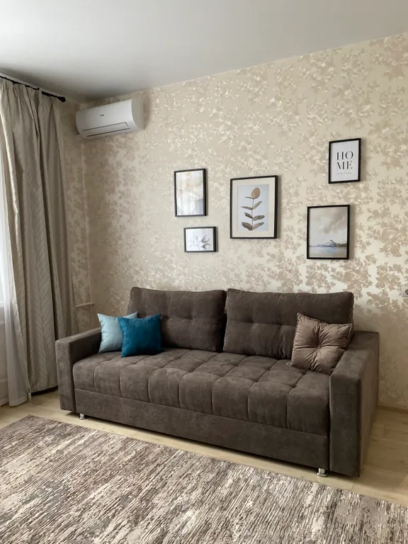 Уютная квартира — аренда посуточно в Волжский