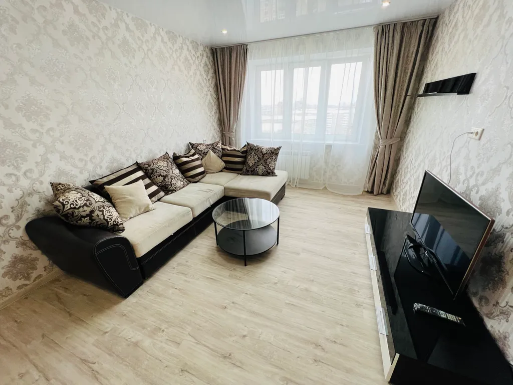 Апартаменты 2х-комн у ТЦ Рио_Иваново, 13 этаж