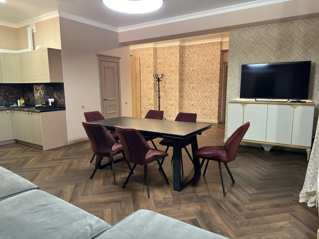 Евродвушка в центре с панорамными видами на Машук и реку