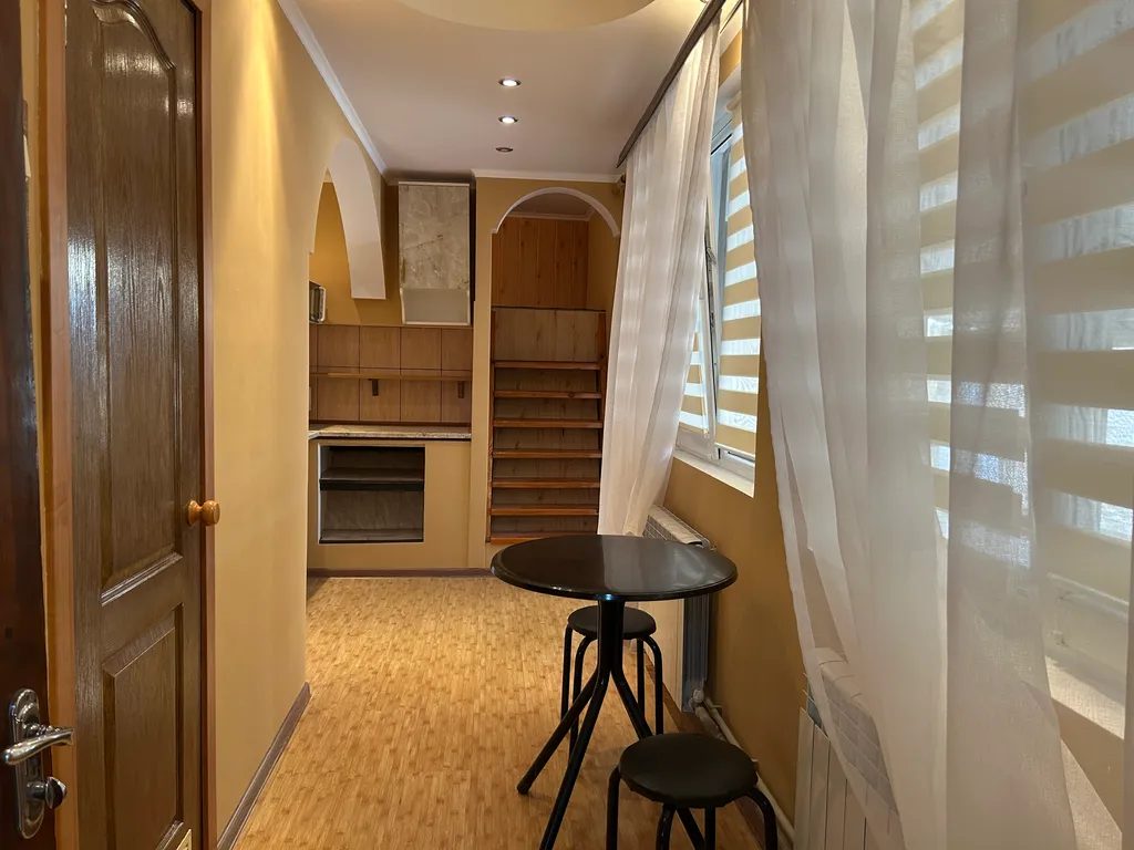 Уютная однакомнатная квартира тихий район в частном доме