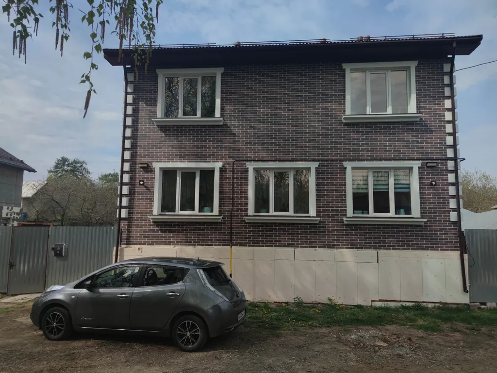 Уютный коттедж в центре города