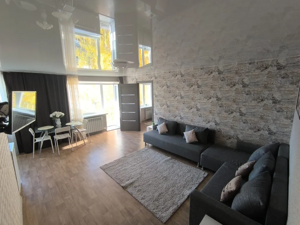 Квартира с видом на Тагильскую лагуну