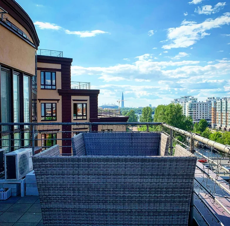 Элитная видовая люкс квартира с террасой дизайна R Cavalli