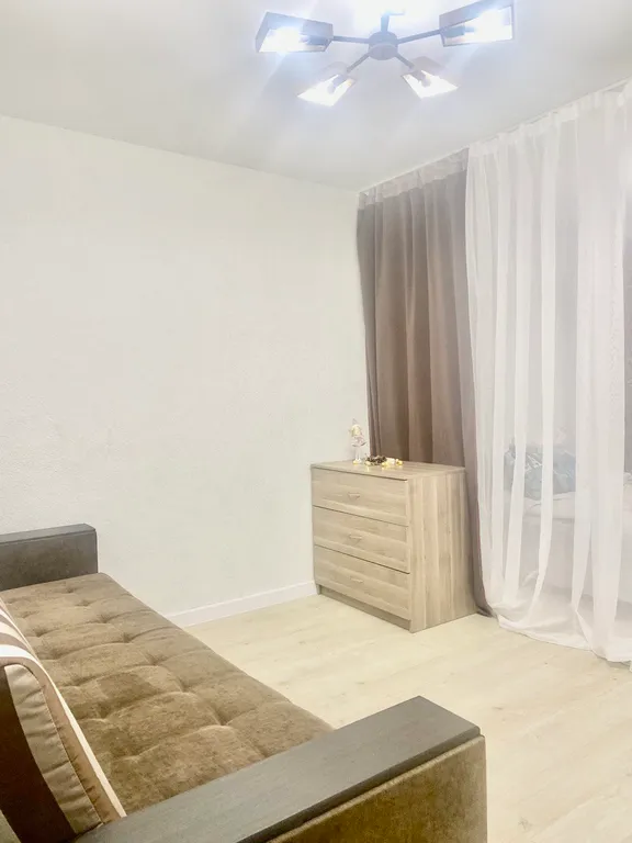 Новая просторная 1-комнатная квартира