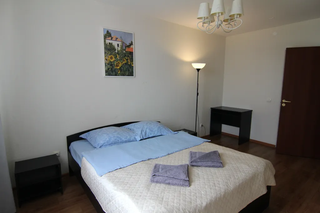 Двухкомнатная квартира в спальном районе