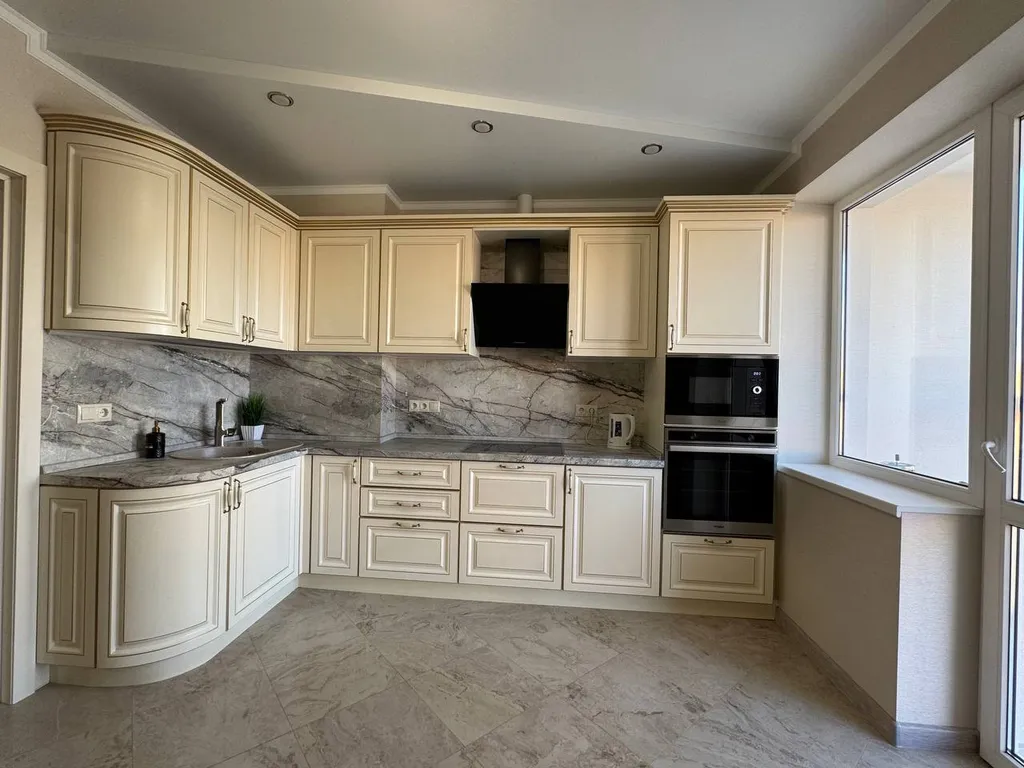 Квартира Шикарная двухкомнатная квартира с лоджией — Ростов-на-Дону