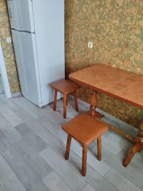 Уютная квартира не далеко от центра города (спальный район)