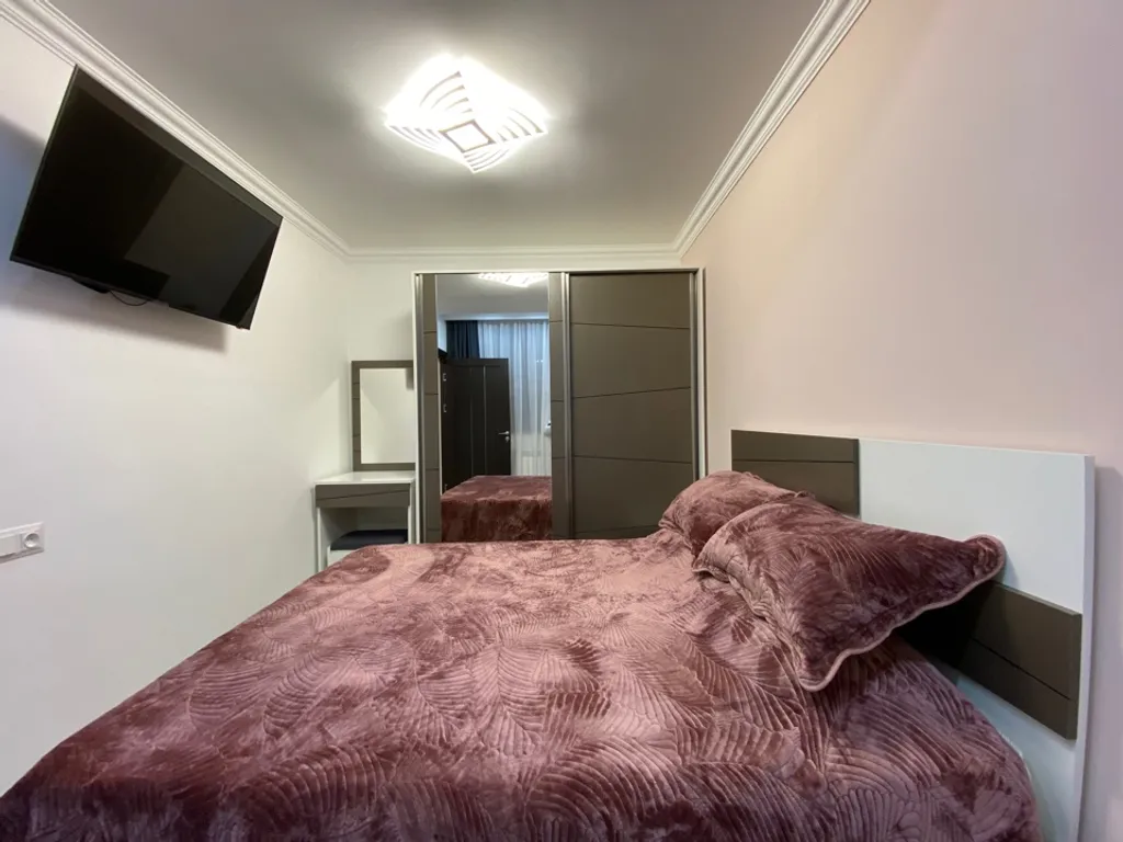 Уютная квартира с евроремонтом в центре города