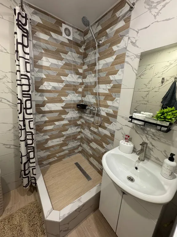 Уютная и просторная квартира улучшенной планировки со свежим ремонтом