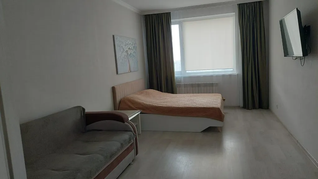 Сауран Тауерс