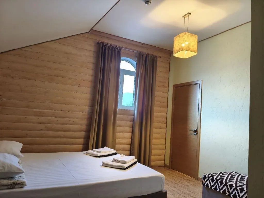 5-комнатный Дом