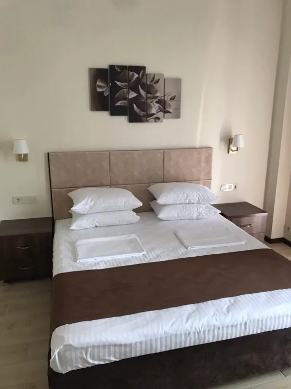 Квартира Апартаменты класса Люкс с видом на море, первая линия — аренда посуточно в Алушта