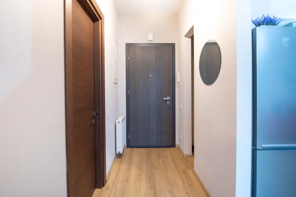 Светлая квартира с видом на город и Мтацминду