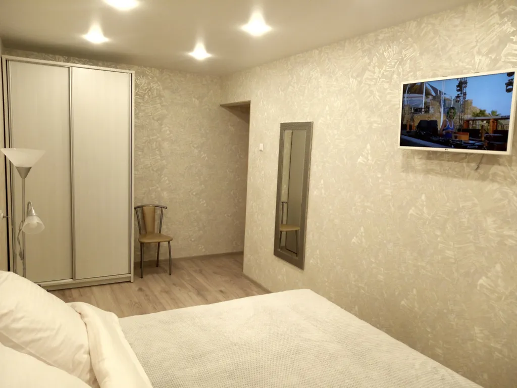 Светлая чистая уютная 2-комнатная квартира с современным ремонтом