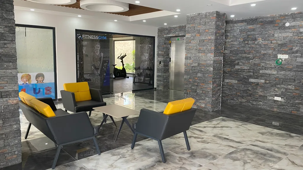 Новые апартаменты в центре рядом с морем