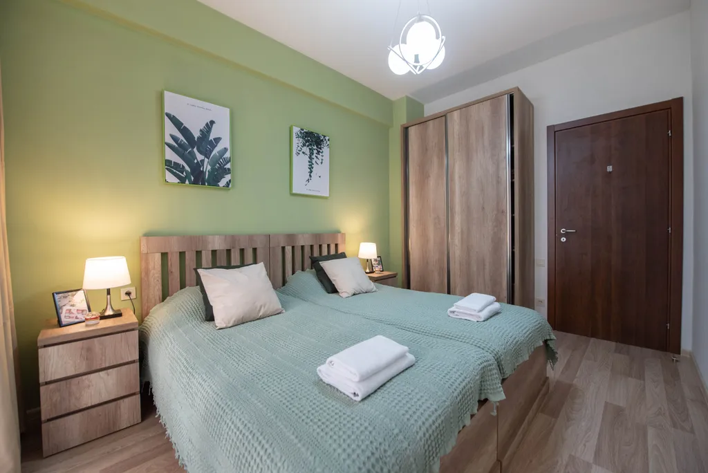 Квартира в семейном комплексе с детской площадкой во дворе