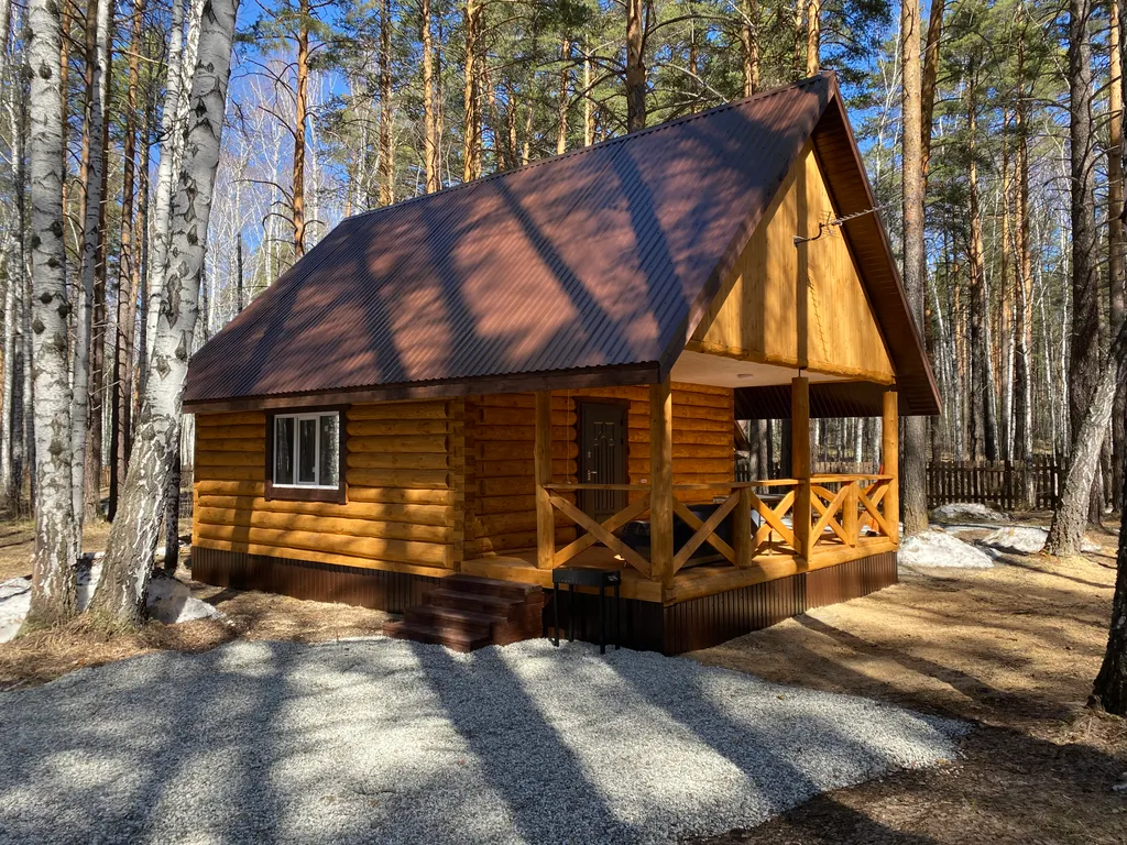 Коттедж Уютный дом в лесу — аренда посуточно в Верхняя Пышма