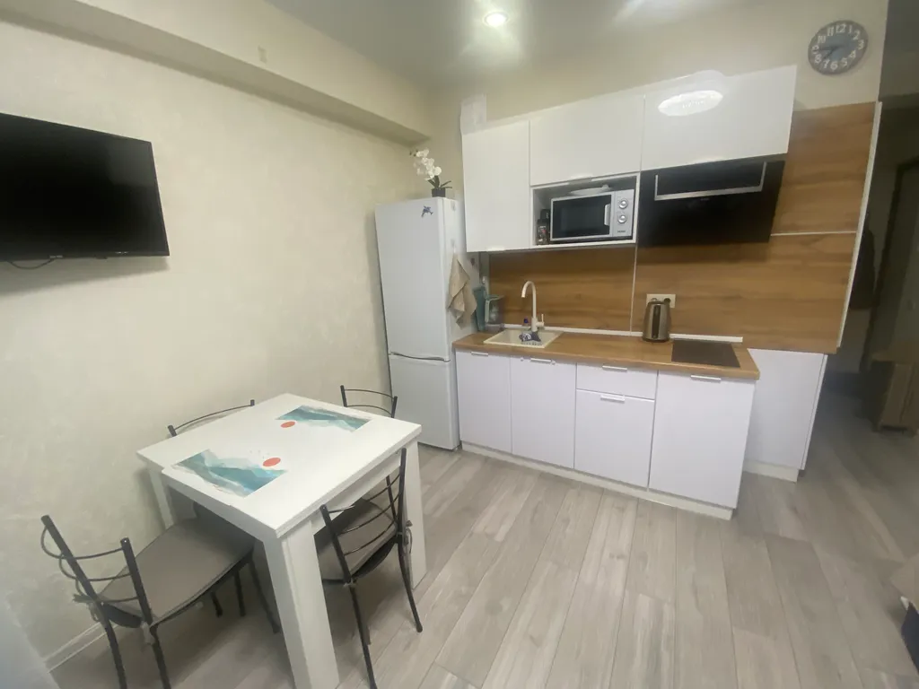 Видовая, уютная студия на первой береговой линии Море на ладони