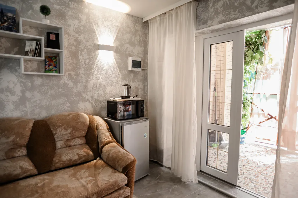 Уютное местечко на берегу Азовского моря