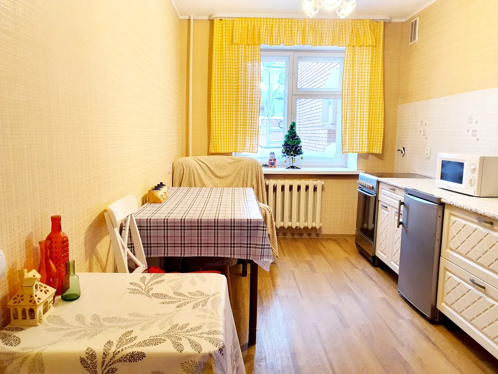 Квартира Тишина, тепло, уют в центре города — аренда посуточно в Томск