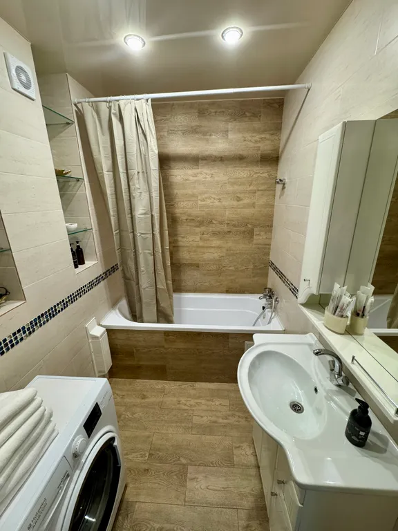 Двухкомнатная квартира в тихом центре