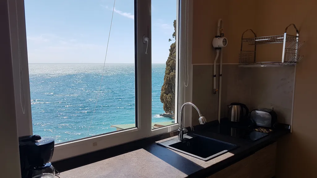 Студия с видом на море на первой береговой линии