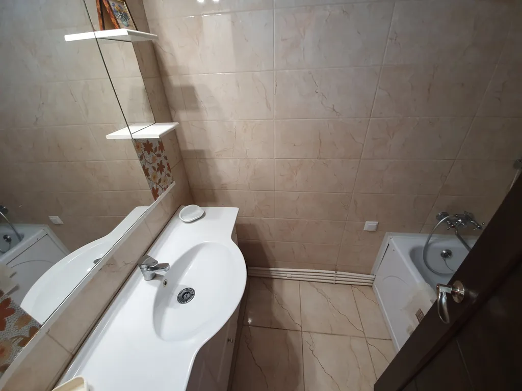 Домик с чудным зелёным двориком