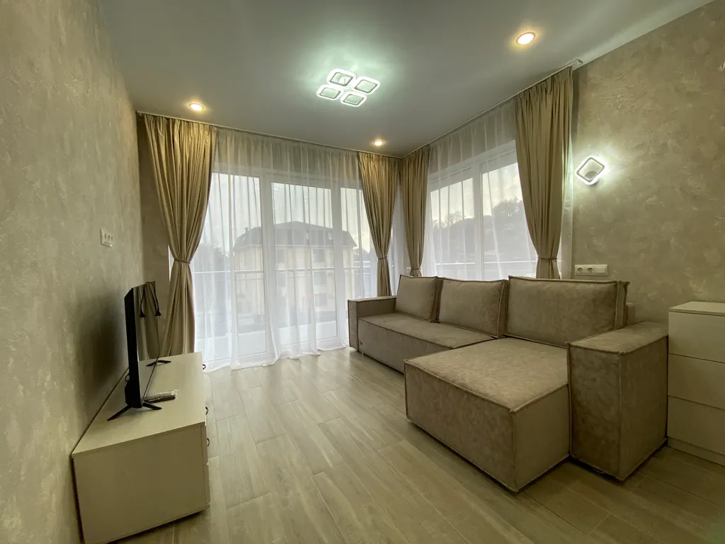 6-комнатный Дом