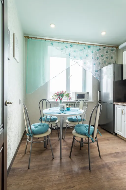 Апартаменты в новом доме с кофемашиной, до метро 5 минут пешком у Ж/Д