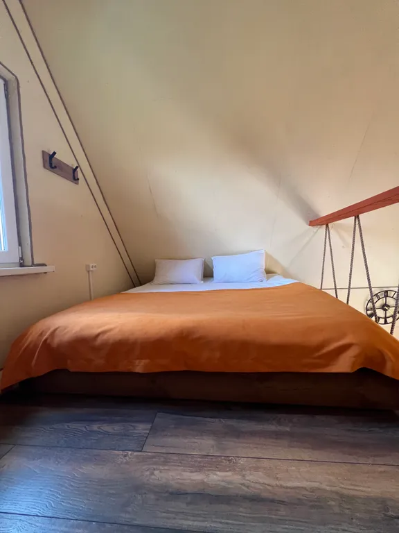 Коттедж 2-комнатный Дом — Перевалка