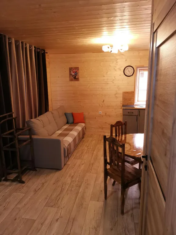 База отдыха «ЛейМар Архыз» предлагает проживание в уютных домиках