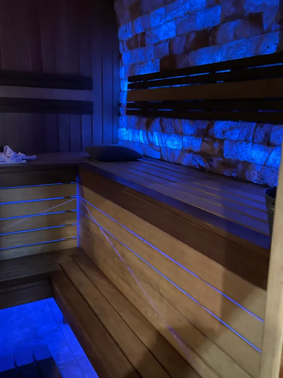 Дом из бревна с русской баней