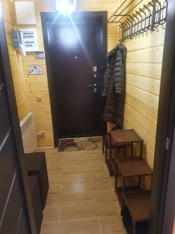 Деревянный большой дом