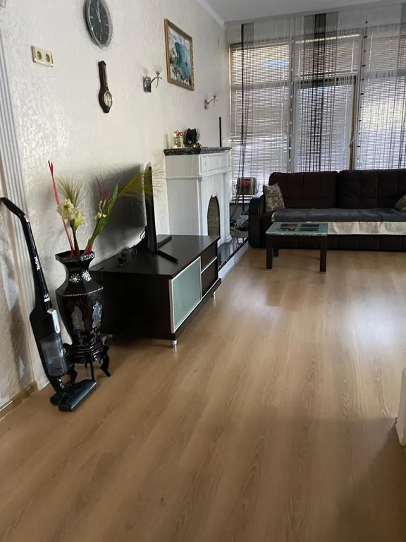 Загородный дом в можжевеловом лесу