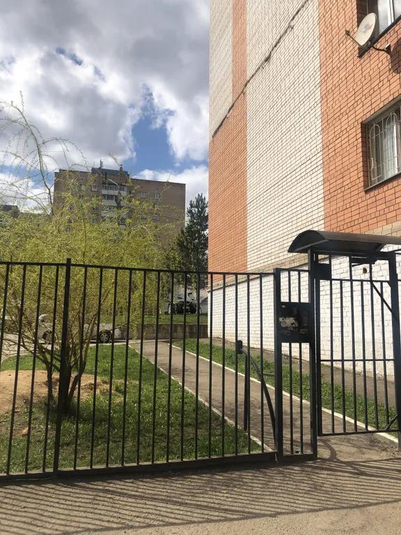 Апартаменты возле торгового центра Макси