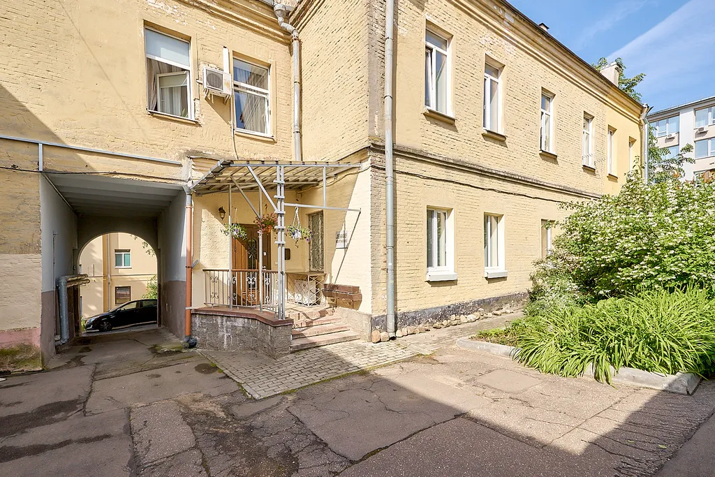 Уютный апартамент с персональным входом в самом центре