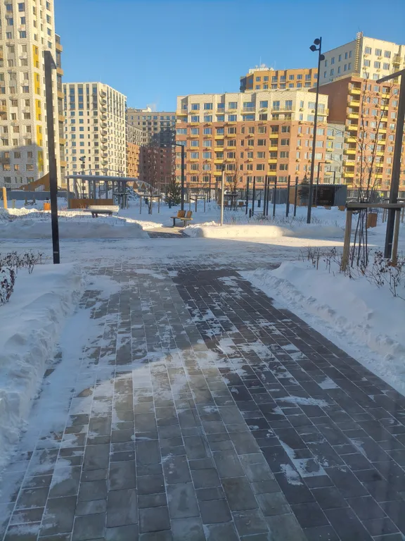 Студия в свежем ремонте недалеко от набережной, центра