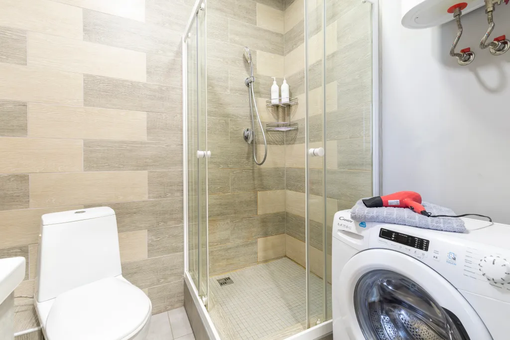 Квартира-студия с отличным видом в районе вокзала