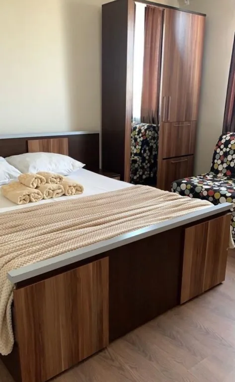 Квартира Комната — аренда посуточно в Лоо