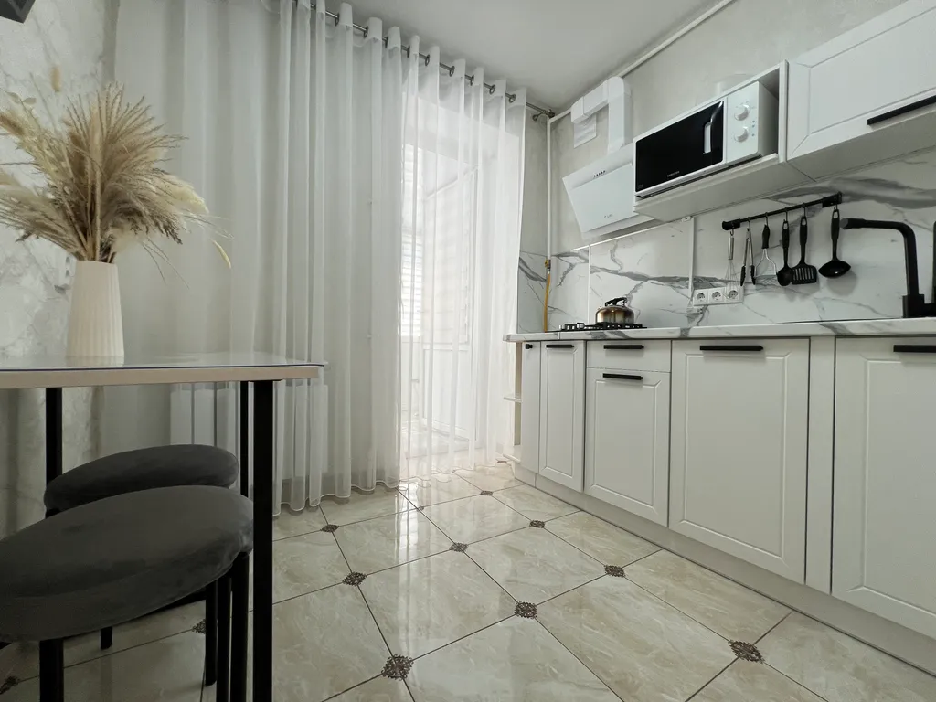 Квартира Квартира 1 к.кв пляж 10 мин рядом Парк Победы Херсонес не берем плату за уборку — Севастополь