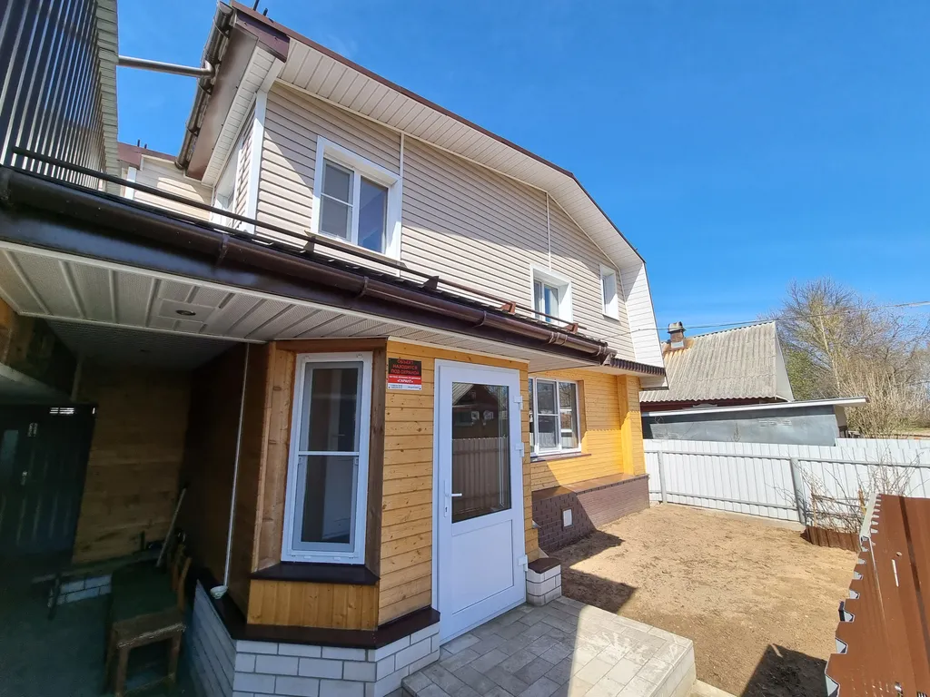 Уютный дом на берегу Рыбинского водохранилища