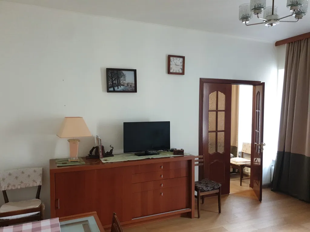 Квартира в 7 минутах от Невского: 3 спальни и парковка