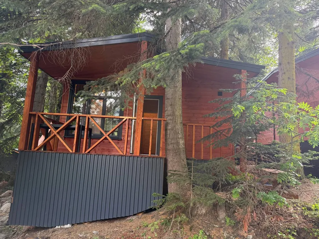 Коттедж Шале Зарево 2 — аренда посуточно в Архыз