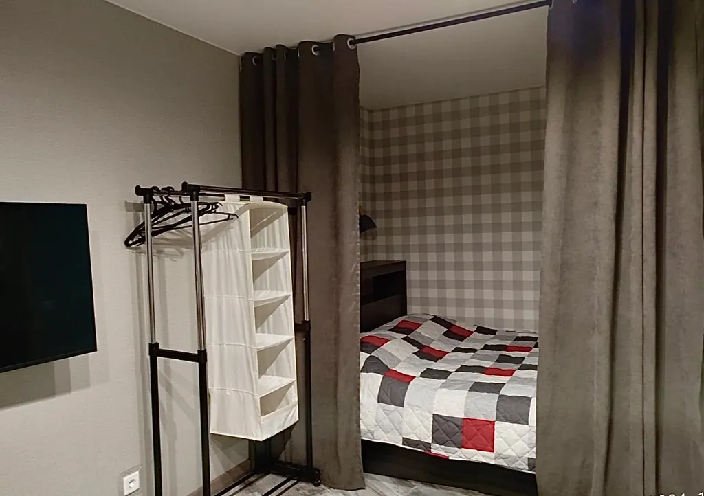 Уютная студия на Набережной реки Днепр