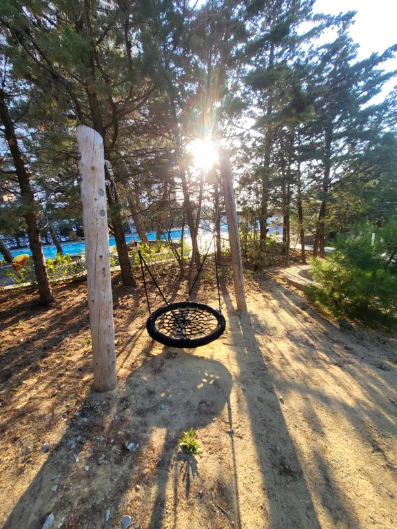 Видовая квартира с подогреваемым бассейном в ЖК Лучистое