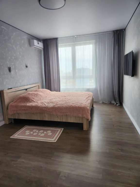 Квартира Квартира Панорамный вид с 23 этажа на Мост влюбленных и набережную — Тюмень