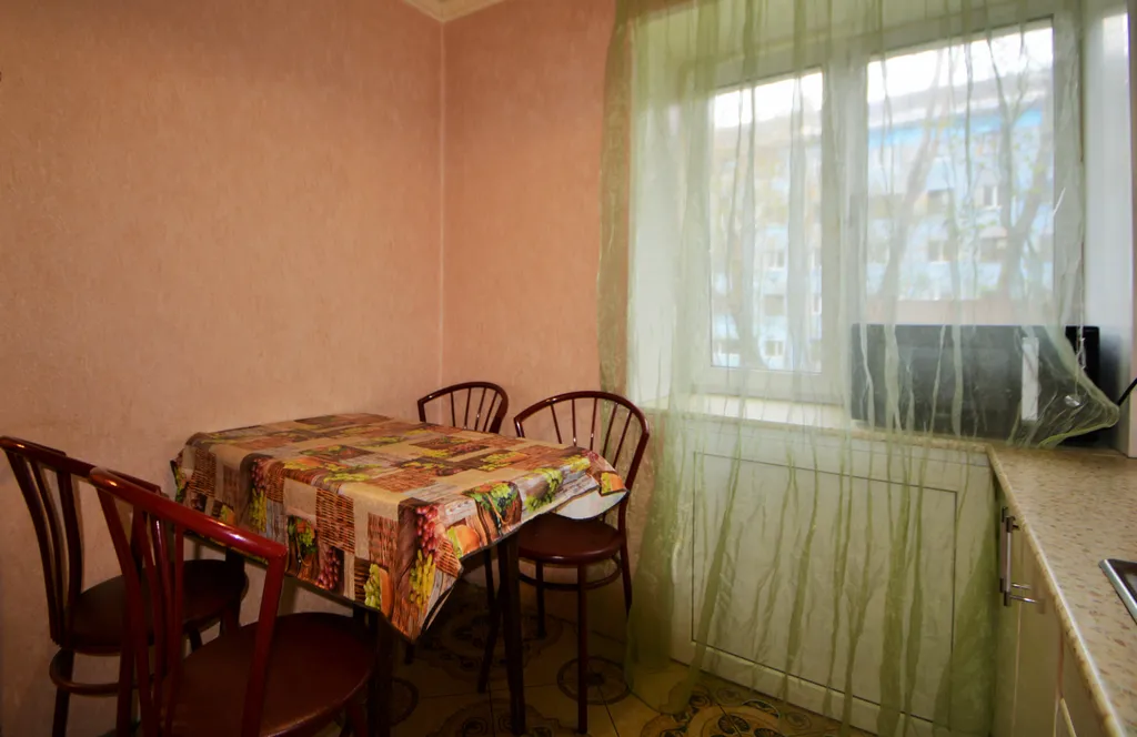 Двухкомнатная квартира в центре недалеко от авто и ж/д вокзала