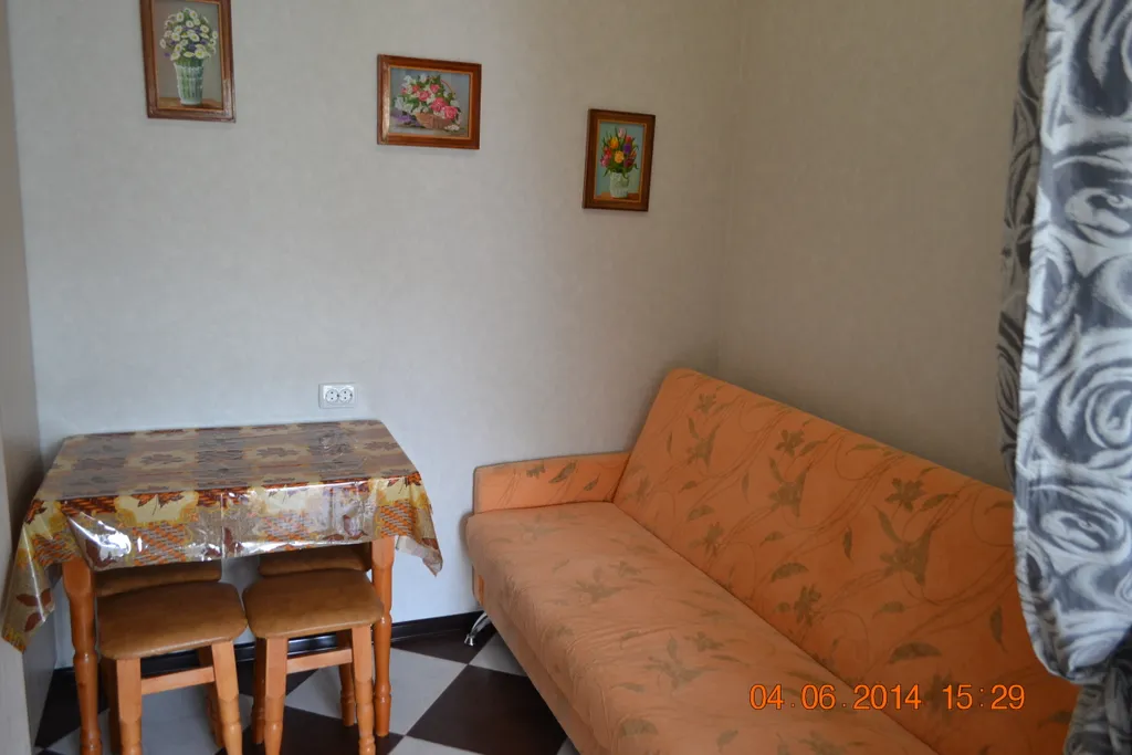 Квартира 2-комнатная Квартира — Евпатория