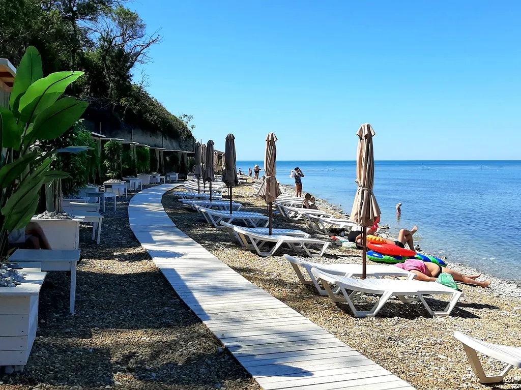 Квартира Квартира Светлая студия у моря — Геленджик