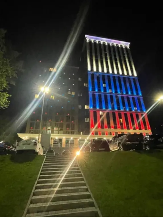 Квартира Стильные апартаменты в центре города KM Tower Plaza — Нижний Новгород